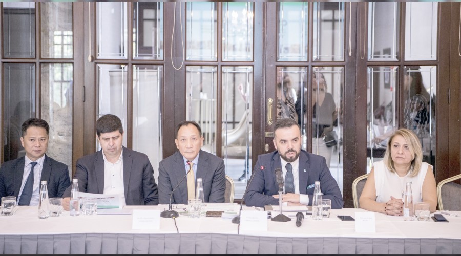 Ev e�yas�nda hedef uzak pazarlar