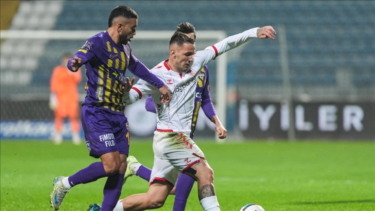 Ey�pspor, Sivasspor'u tek golle ge�ti