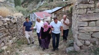 Fikriye Nine 72 yaşında köyüne muhtar oldu