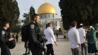 Filistin topraklarını gasbeden 992 İsrailli, "Yom Kippur" öncesi Mescid-i Aksa'ya baskın düzenledi