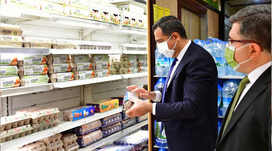 Firmalar döviz hiç düşmemiş modunda!