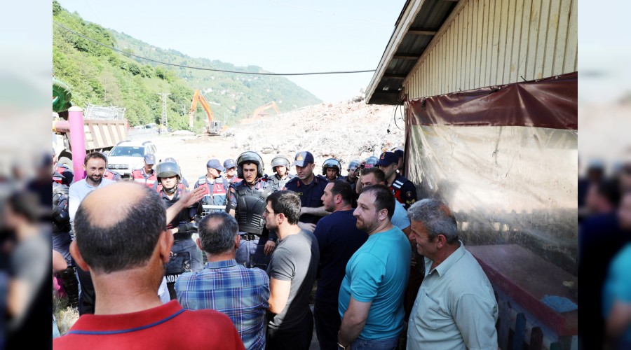 F�rt�na Vadisi'nde ka�ak yap� temizli�i