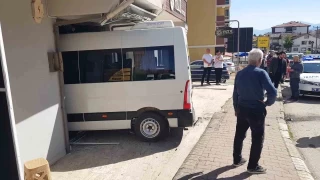 Frenleri tutmayan renci servisi i yerine dald