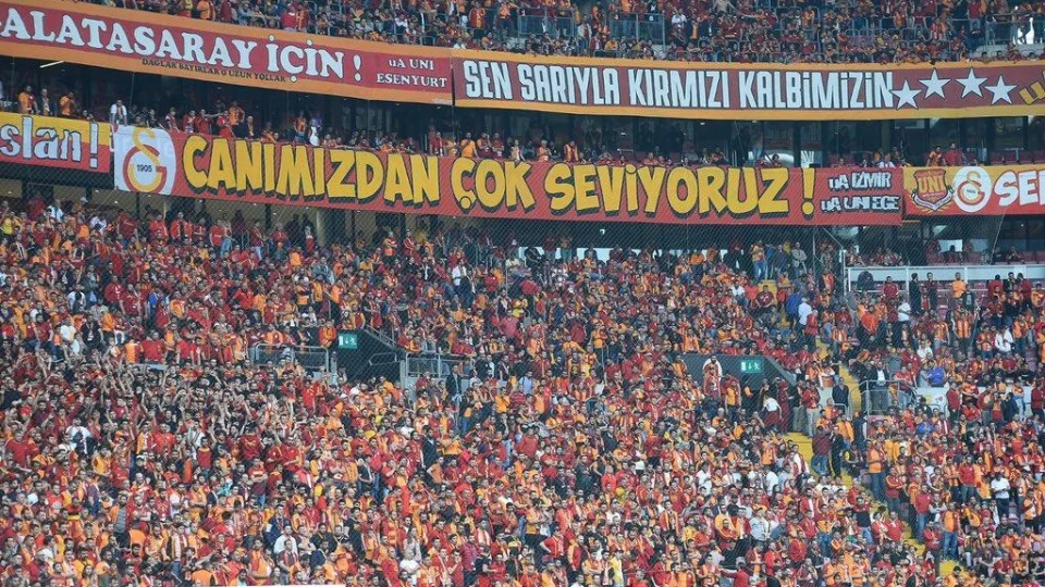 Galatasaray, Trabzonspor'u Sami Yen'e bekliyor