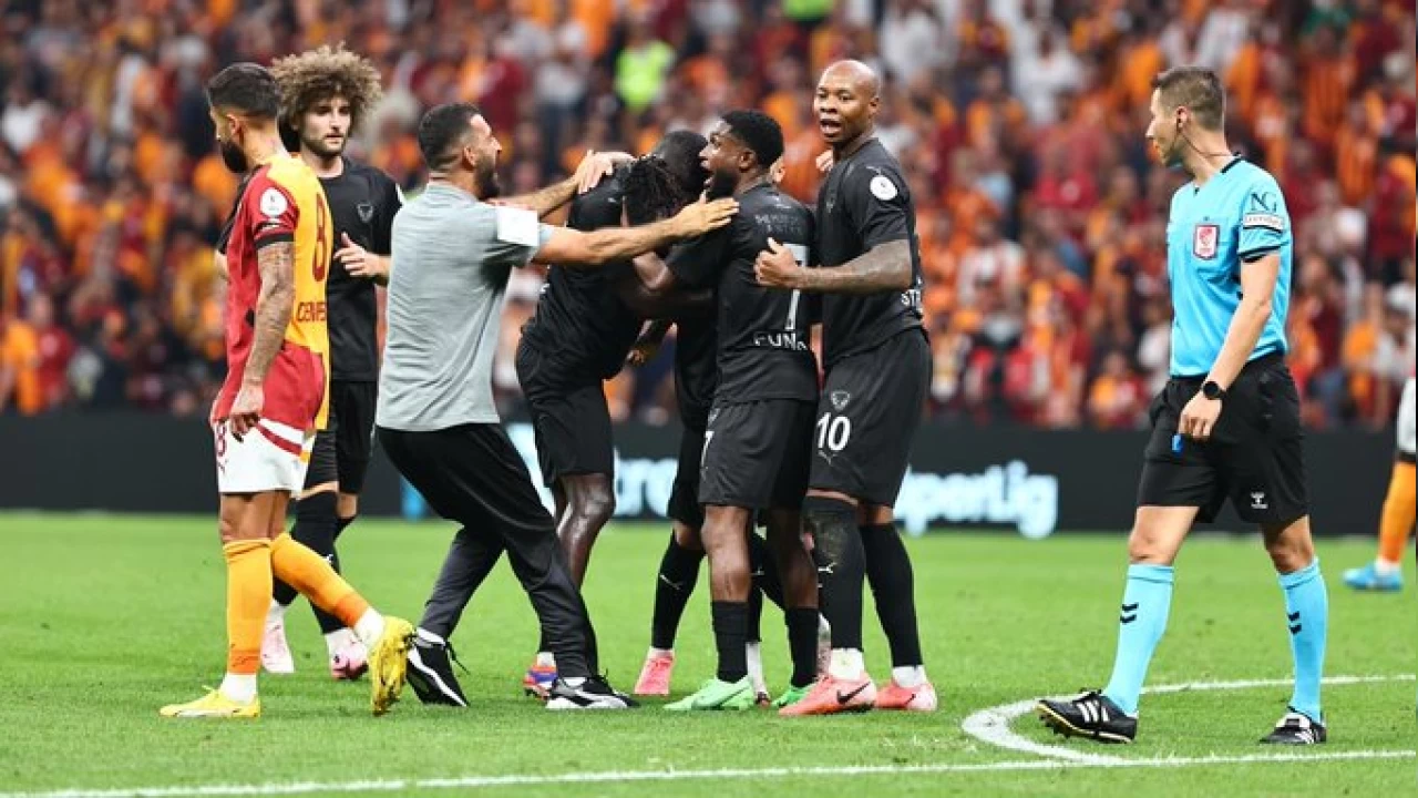�Galatasaray�da konsantrasyon eksikli�i var�