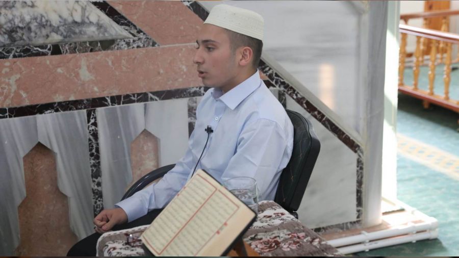 Genç hafızdan parmak ısırtan başarı