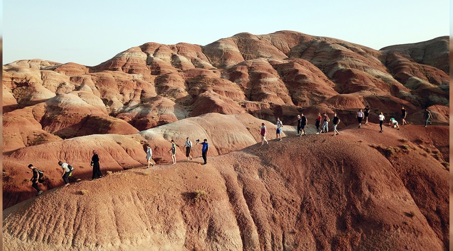 'Gökkuşağı Tepelerine' yabancı turist yağıyor
