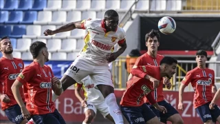Göztepe, deplasmanda Kasımpaşa'ya 5 attı
