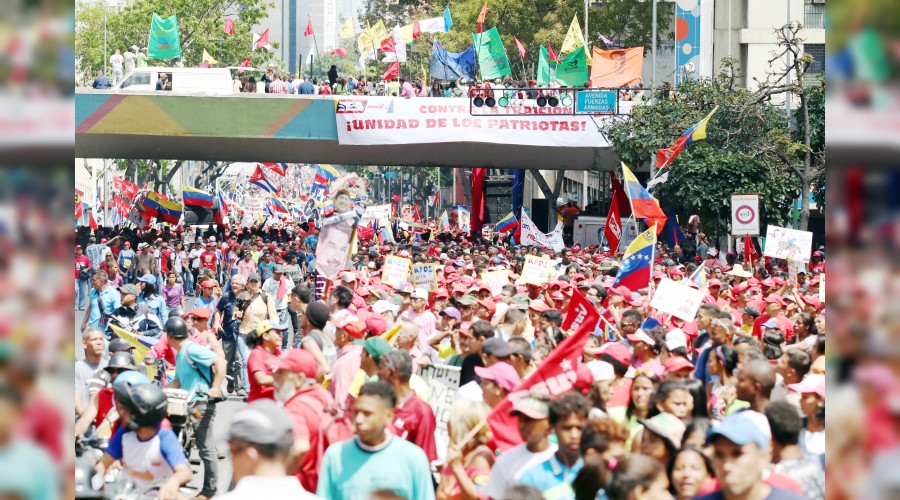 Guaido'nun hedefi Miraflores