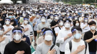Güney Kore'de binlerce stajyer doktor istifa etti