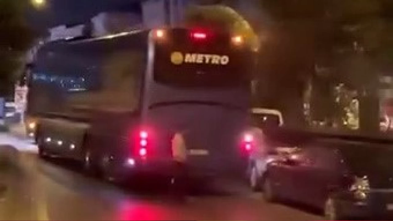 Güngören'de 16 yaşındaki çocuk otobüs kaçırdı