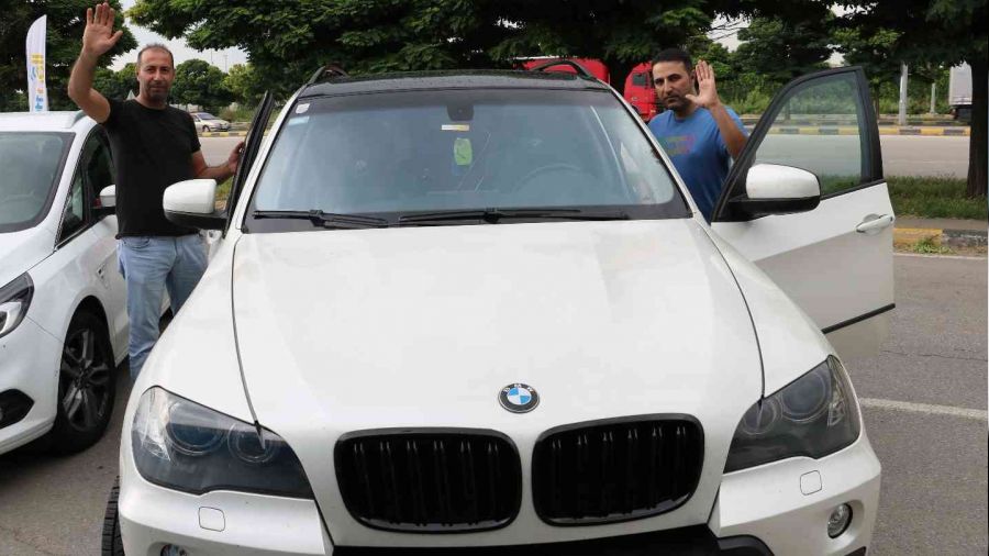 Gurbetiler vatan toprana akn akn geliyor