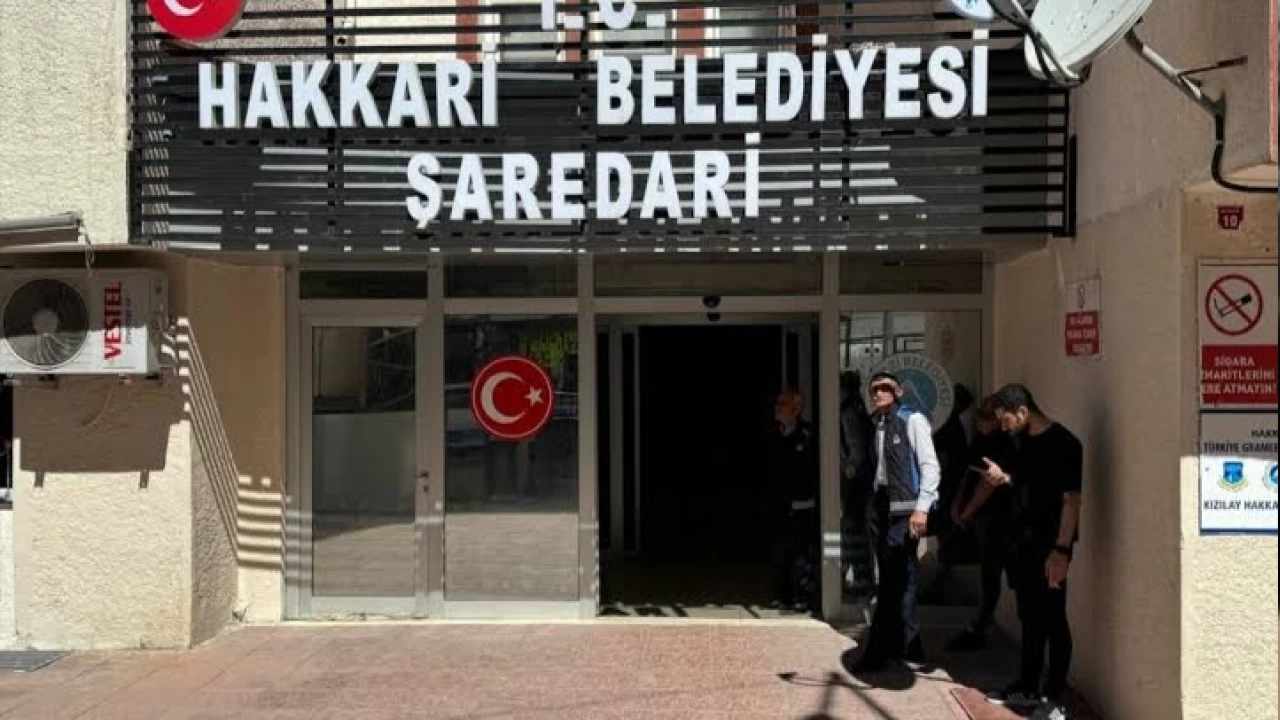 Hakkari Belediyesine kayyum atandı