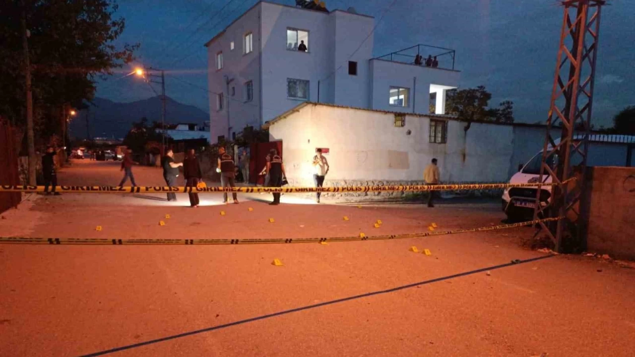 Hatay'da tarım işçileri arasında silahlı kavga: 2'si ağır 5 yaralı