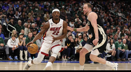 Heat'ten play-off'a şaşalı başlangıç