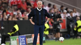 Hi bir hedefi tutturamayan Jose Mourinho yeni hedefi aklad