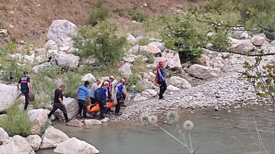 HSK �ube M�d�r� bal�k avlarken bo�uldu