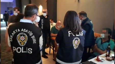 Huzur uygulamasında suçlu 15 kişi yakalandı