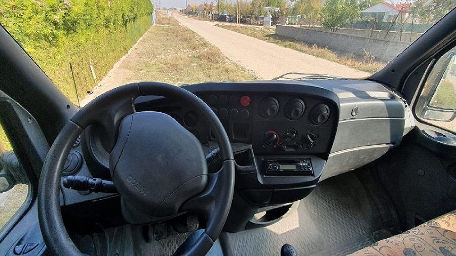 İcradan satılık 2004 model Iveco