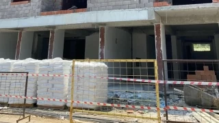 İnşaat işçisi 5. kattan düşerek hayatını kaybetti
