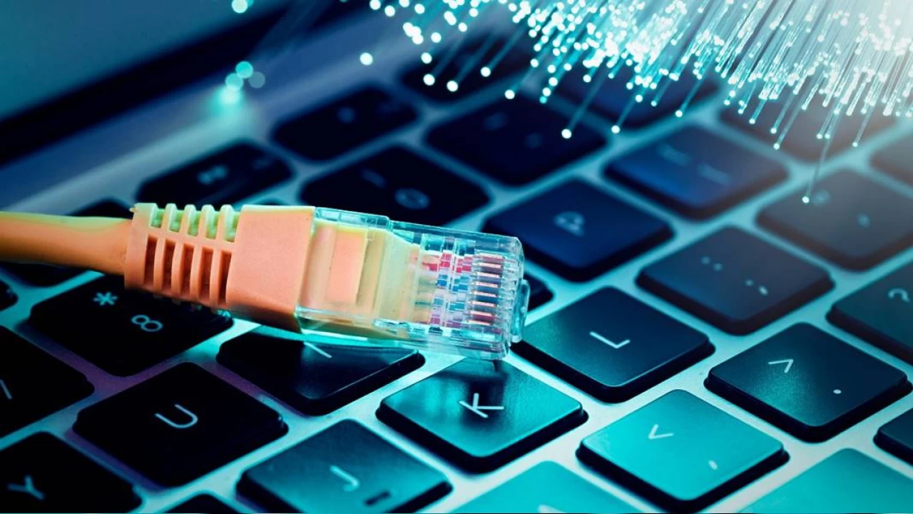 �nternet aboneli�ini aldatarak pazarl�yorlar