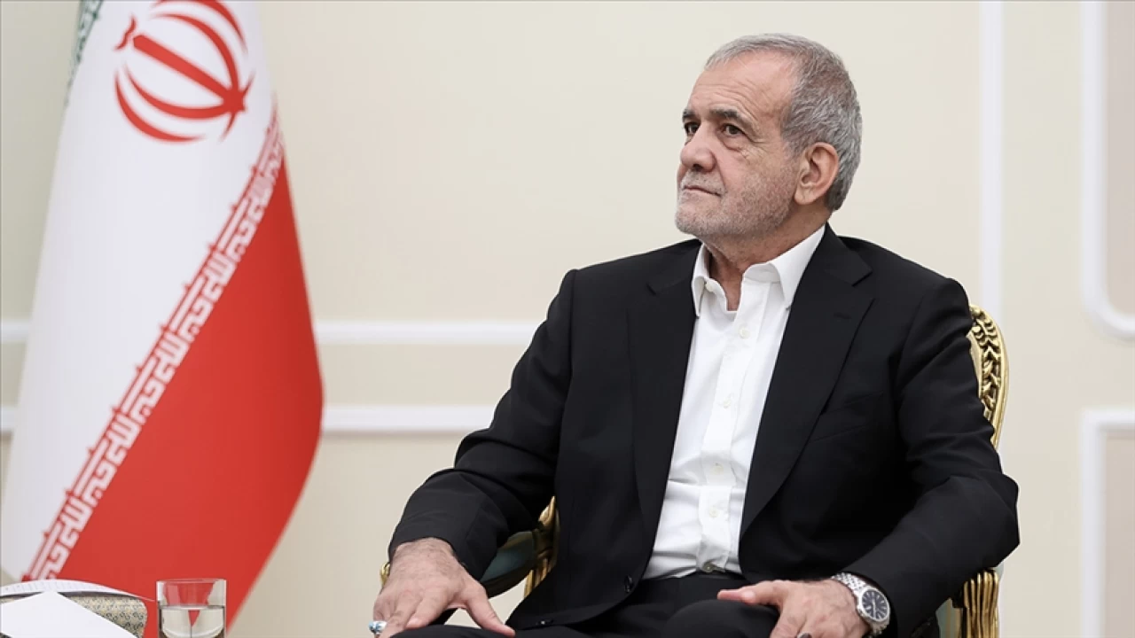 �ran Cumhurba�kan� Peze�kiyan: Nasrallah'a sald�r� emri ABD'den geldi