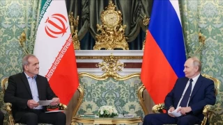 ran ile Rusya arasnda uzun vadeli kapsaml stratejik ortaklk kuran anlama yrrle girdi