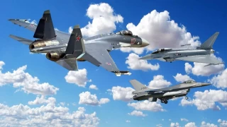 İran, Rusya'dan Su-35 savaş uçakları ve Mi-28 taarruz helikopteri alacak