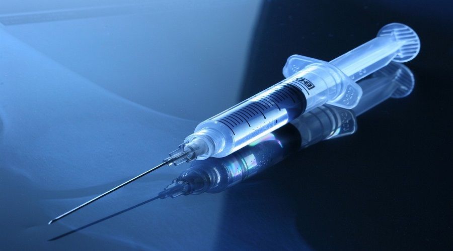 İran'dan yerli Kovid-19 aşısı atağı