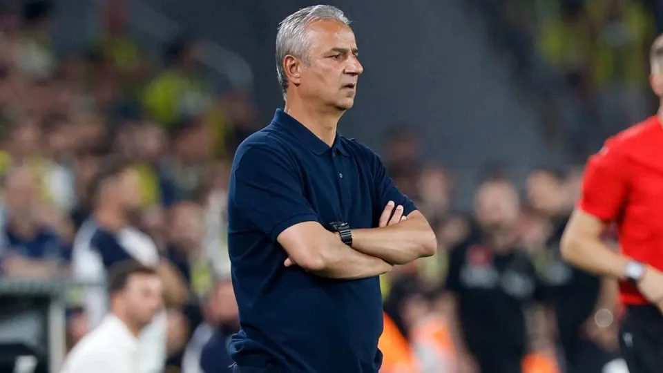 �smail Kartal t�m tak�m� de�i�tiriyor