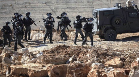 İsrail askerleri, Batı Şeria'da 15 Filistinliyi yaraladı