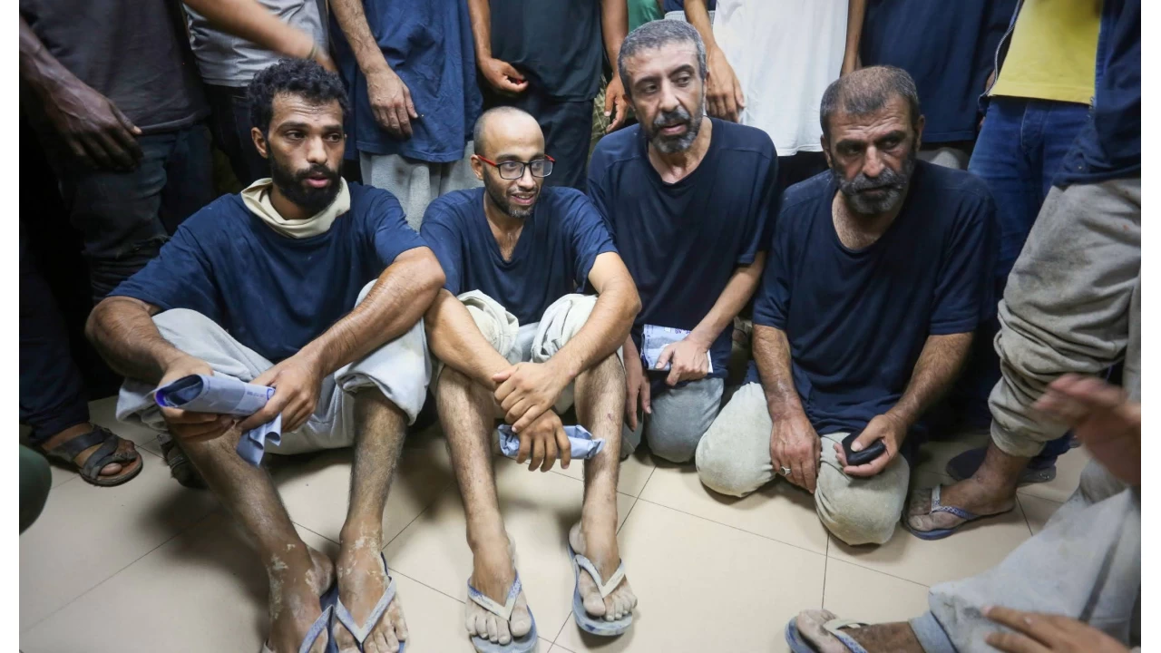 İsrail hapishanelerinden kurtulan yüzlerce Filistinlinin kaburga kemiklerinde kırıklar tespit edildi