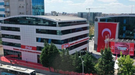 İstanbul Sağlık ve Teknoloji Üniversitesi akademisyen alıyor