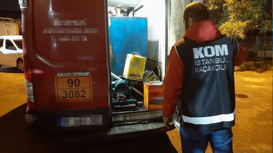 İstanbul'da 51 ton kaçak akaryakıt ele geçirildi