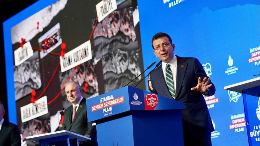 �stanbul'da deprem seferberli�i