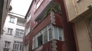 İstanbul'da 'depremde bir binada hasar oluştu' ihbarı