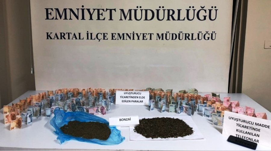 İstanbul'da sokak satıcılarına yönelik operasyon