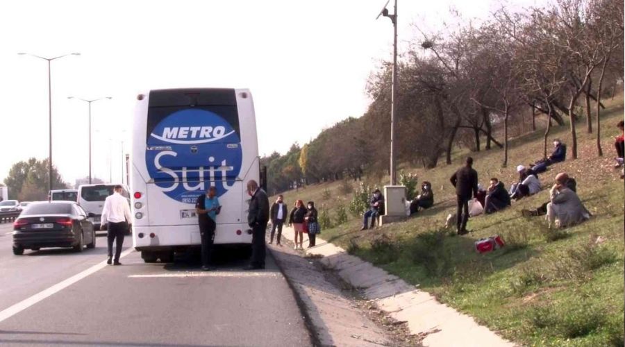 İstanbul'da yolcu otobüsünde yangın paniği