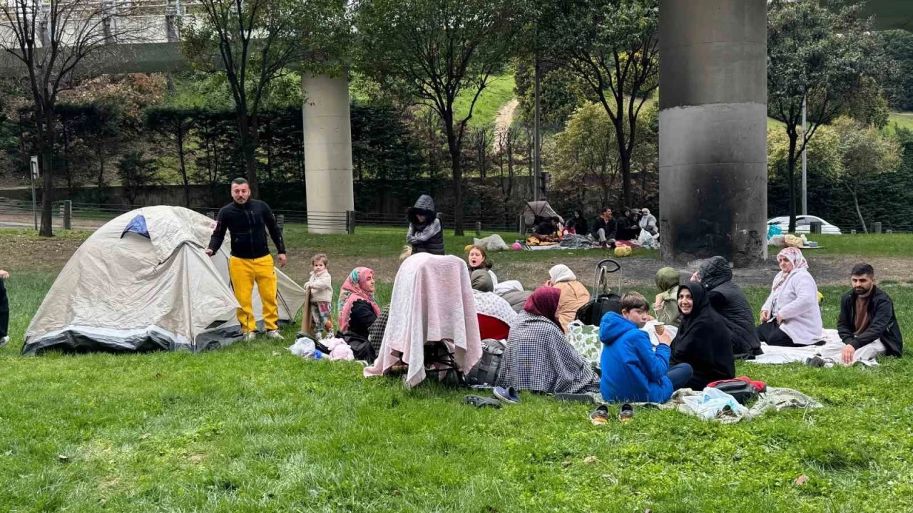 stanbullular park ve baheleri doldurdu
