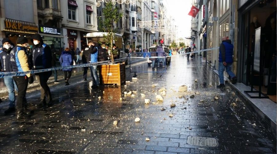 İstiklal Caddesi'nde faciadan dönüldü