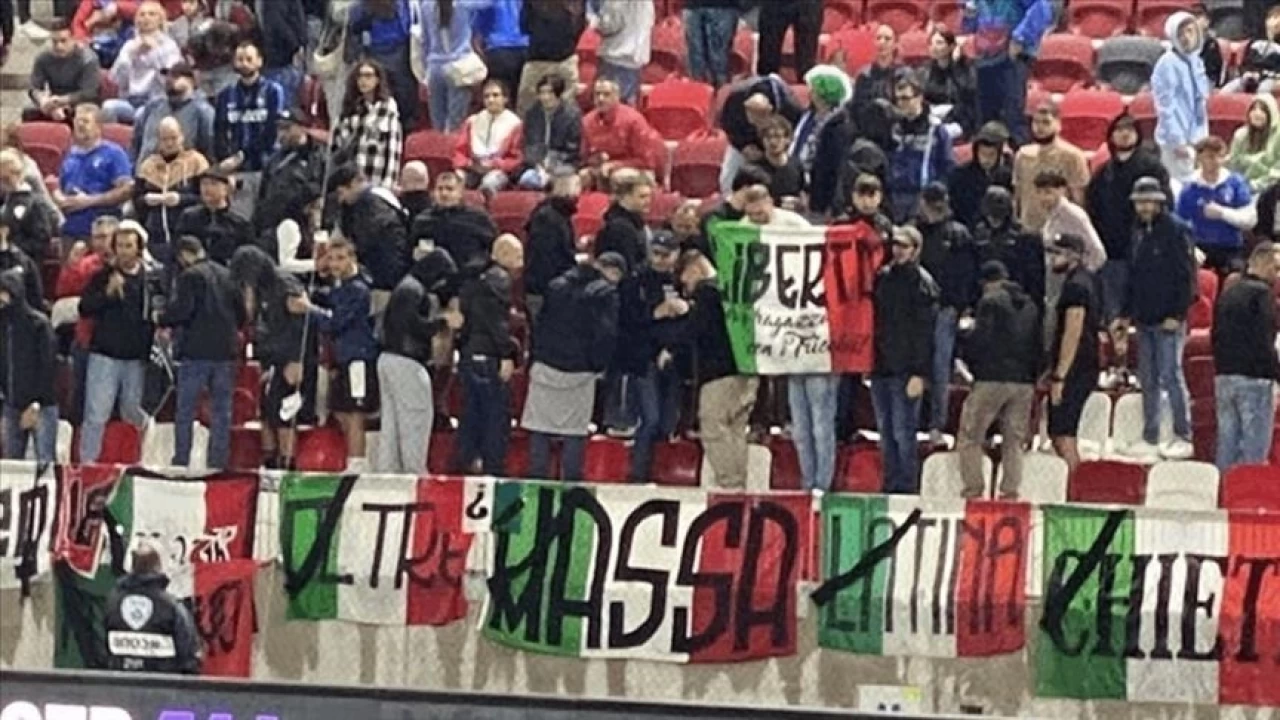 İtalyan taraftarlar İsrail ulusal marşını protesto etti