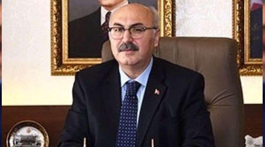 İzmir Valisi: 'Kritik eşiği aşmış bulunuyoruz'