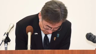 Japonya taciz iddialar eyalet valisini istifa ettirdi