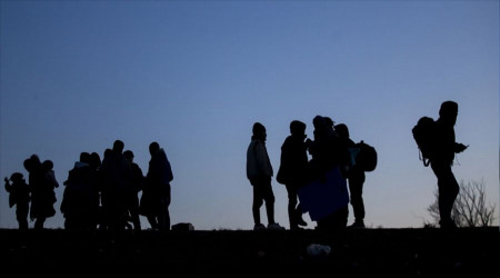 Kaçan İstanbul'a geliyor: 157 kaçak göçmen daha yakalandı
