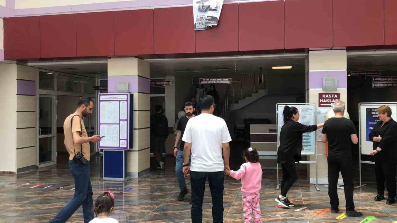 Kafkas Üniversitesi'ndeki milyonluk robot çürümeye terk edildi