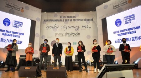 Kahramanmaraş'ta şiir günleri başladı