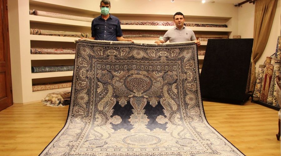 Kapadokya'da ev fiyatına halı