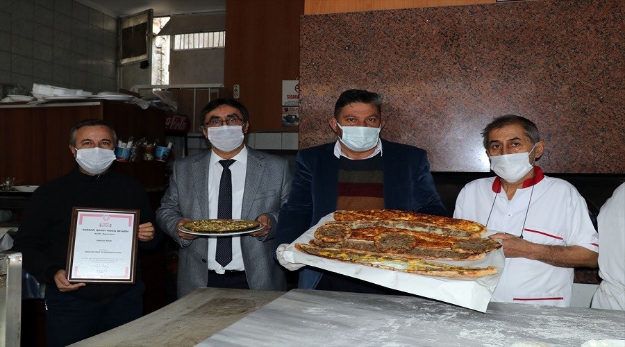 Karacasu pidesinin lezzeti ve adı tescillendi