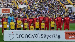 Karagümrük'ün galibiyeti Pendikspor'u düşürdü