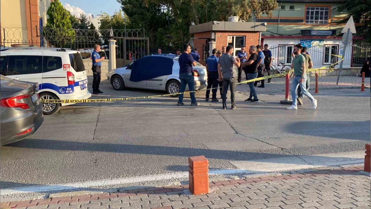 Karısını 'kıskançlık' tartışmasında öldürmüş